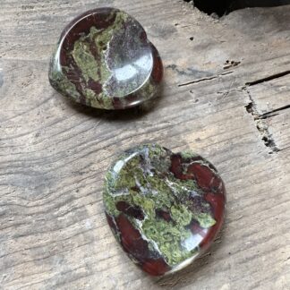 No worry - drakblodsjaspis hjärta