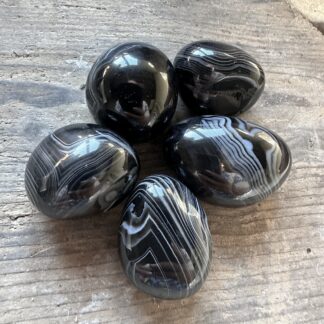 Cuddle - bandad onyx