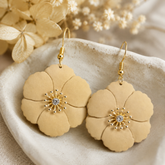 Flower ear - sand