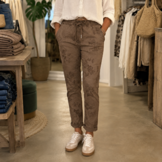 Signe jogger - chocolate leaf