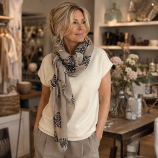 Heart scarf - taupe