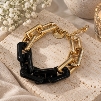 Acrylic brace square - black